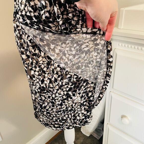 Covington Dress - Picture 4 of 5